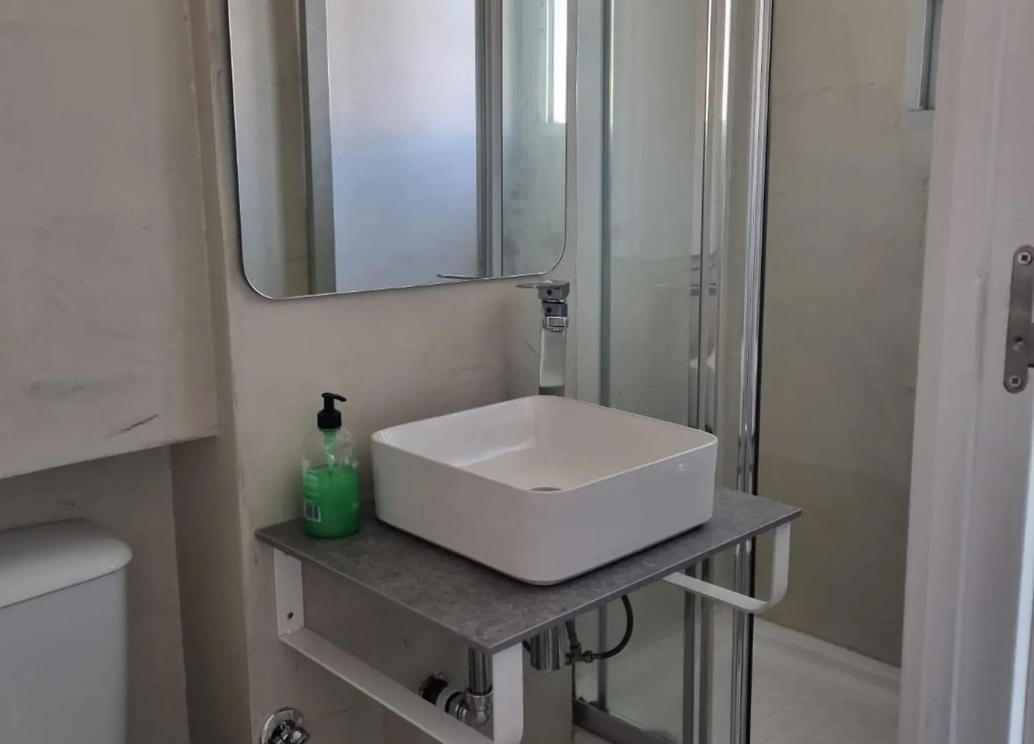 Hostal San Luis 산루이스데사비닐라스